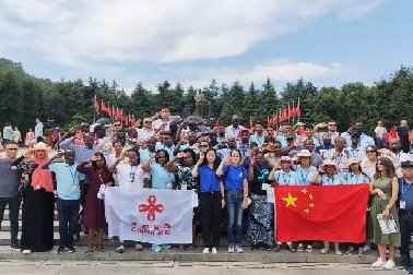 迎国庆| 各国友人齐送祝福，献礼新中国